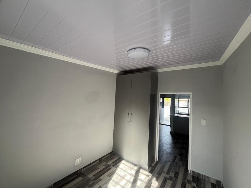 2 Bedroom Property for Sale in Kensington Western Cape